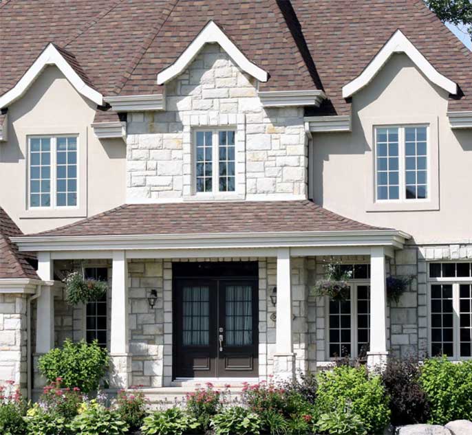 Maison rénovée Centre-du-Québec — Ouellet Portes et Fenêtres